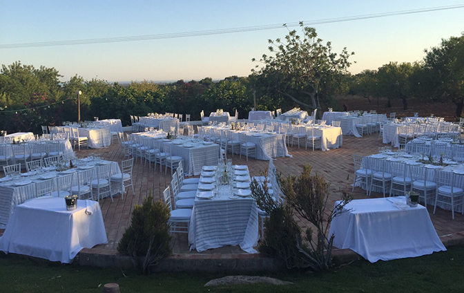 Montaje cena exterior lambel catering Quinta do Eventos-tavira 